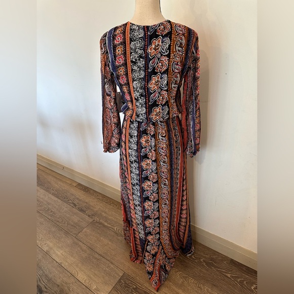 Venus NWT SZ 10 Boho Multicolor Paisley Maxi Dress with belt - Picture 4 of 8